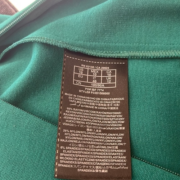 Women’s Marciano by guess skirt - Picture 6 of 6